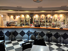 Café Bar París