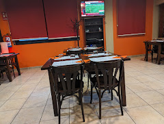 La Barretina Pizzeria