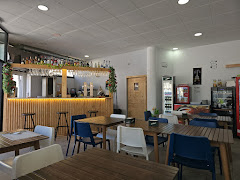 RESTAURANTE BAR TO EAT QUE HOY ES UN DIA HERMOSO