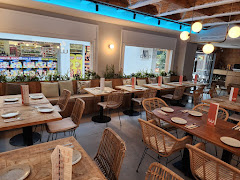 Wanna Gastro Bar