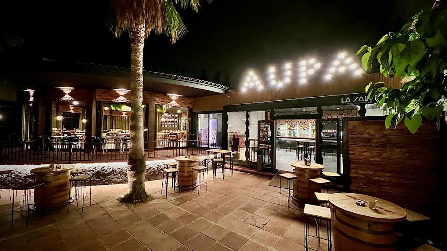 AUPA Restaurante Asador