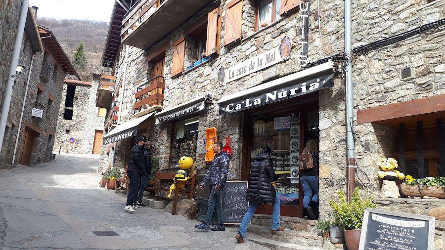 Ca La Núria la casa de la mel de Setcases