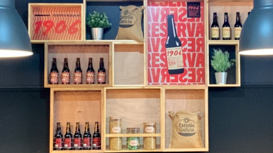 Cafè Bassacs Food & Beverage