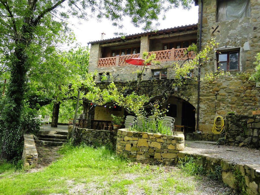 Can Banal - Camping & Masia Rural