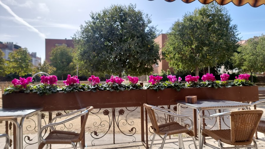 Granja Cafetería La Mila