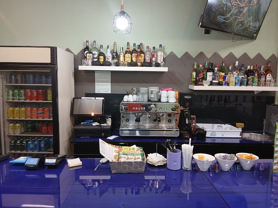 Monto rollo doner kebab pizzeria