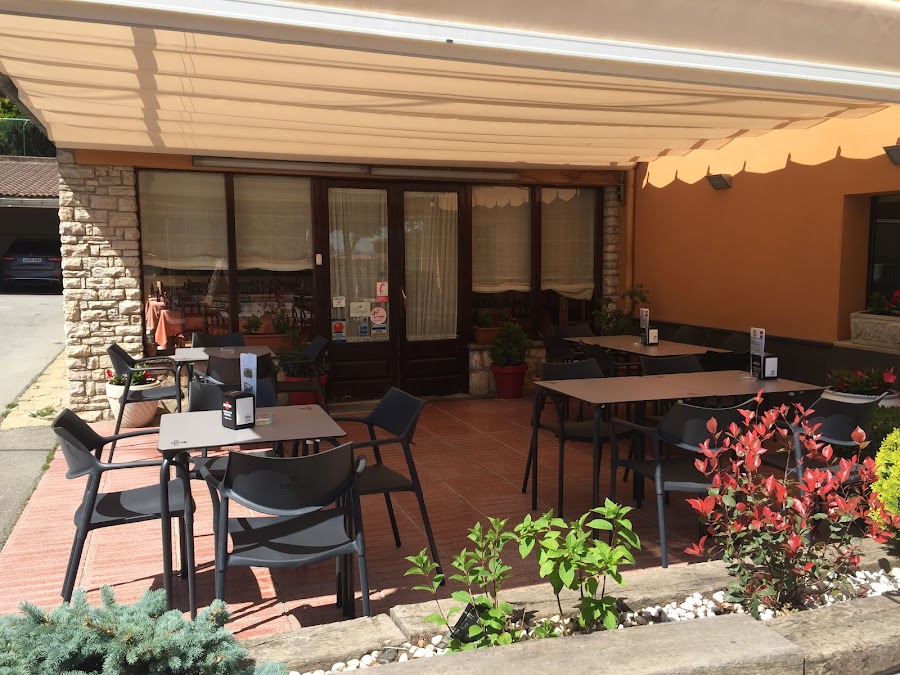 Montserrat Restaurant Hostal