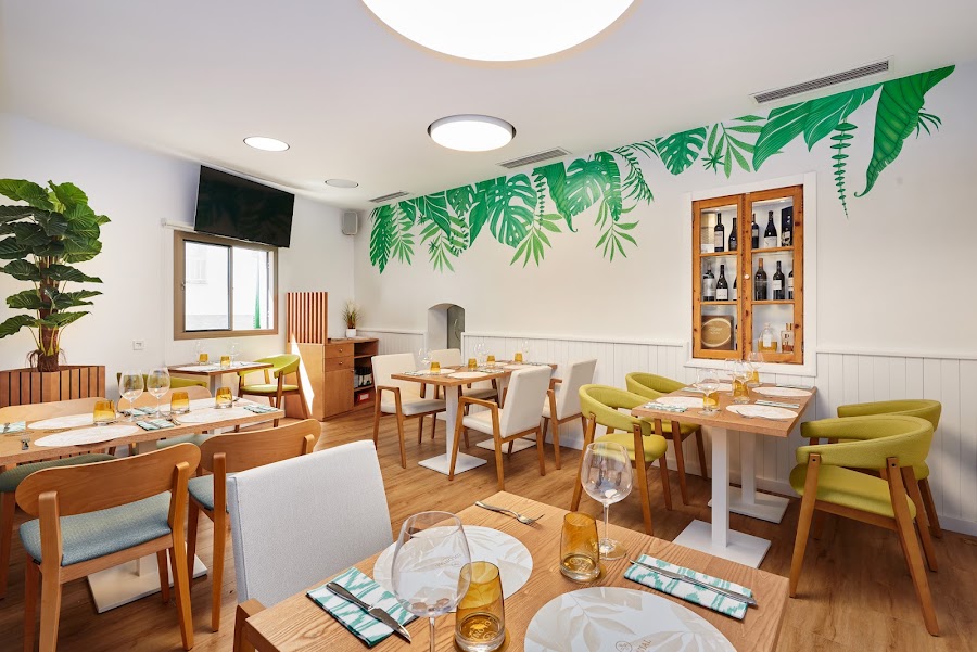 Restaurante S'escar by Colonial