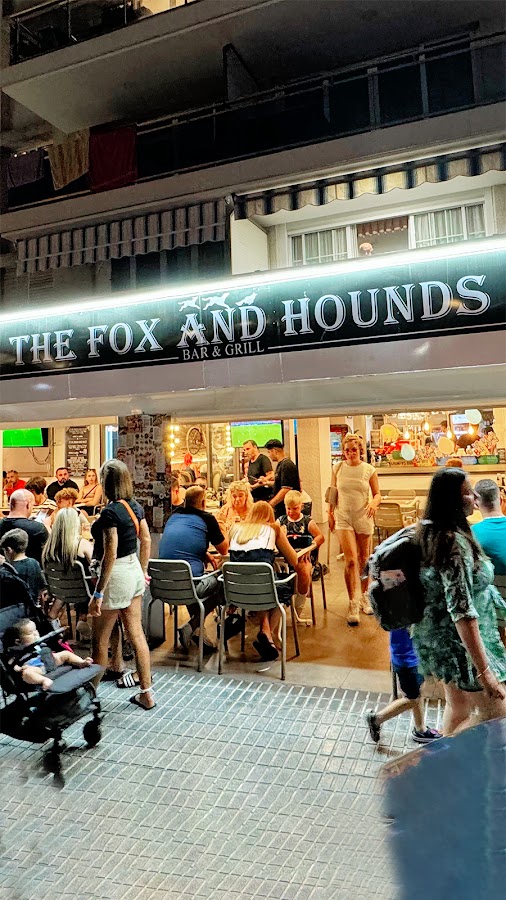 The Fox And Hounds