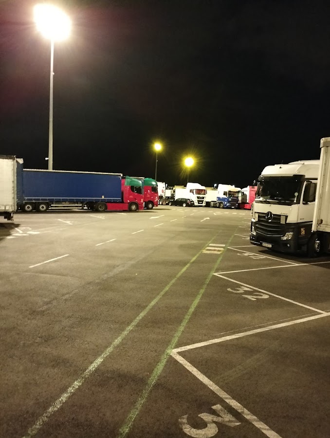 Trucks parking