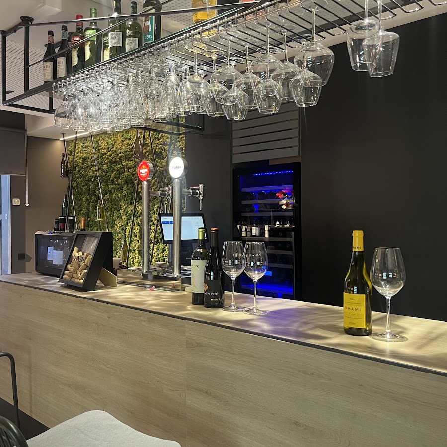Vivint Enoteca