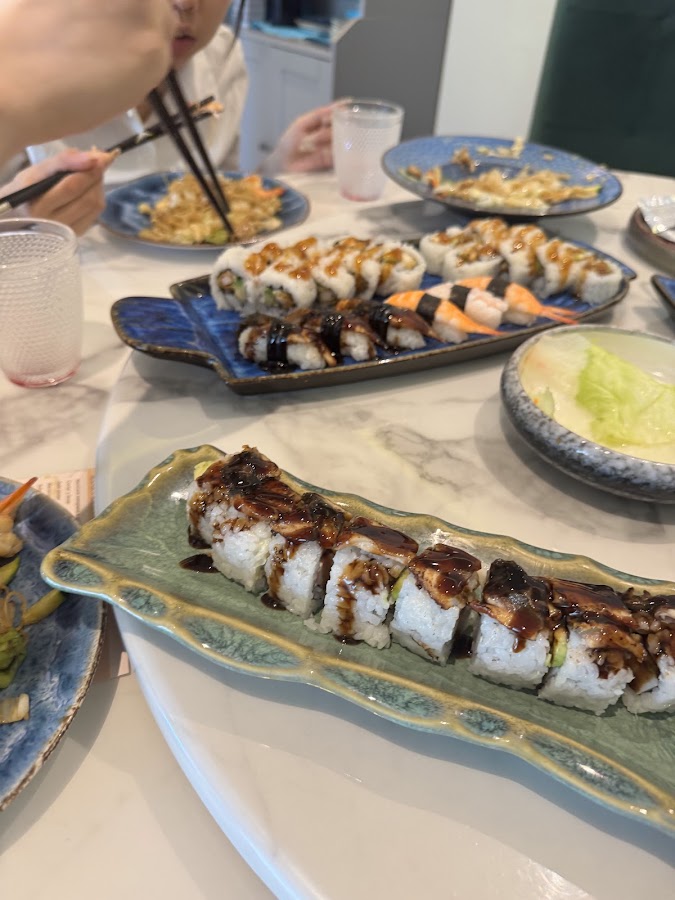 Yoüme Sushi - Guinardo